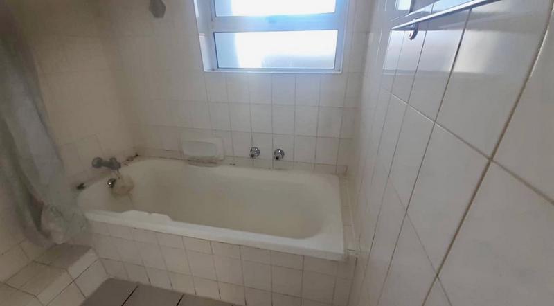 To Let 1 Bedroom Property for Rent in Glenhazel Gauteng