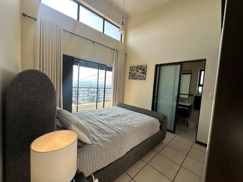 2 Bedroom Property for Sale in Greenstone Hill Gauteng