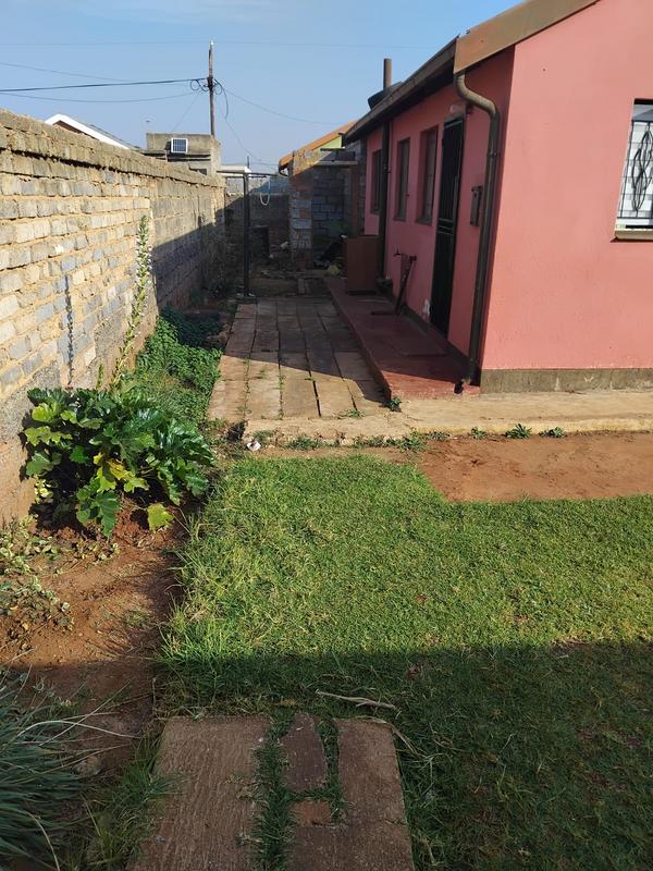 2 Bedroom Property for Sale in Vosloorus Gauteng