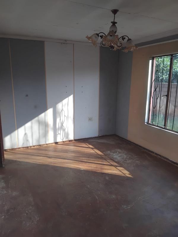 2 Bedroom Property for Sale in Vosloorus Gauteng