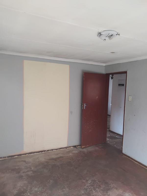 2 Bedroom Property for Sale in Vosloorus Gauteng