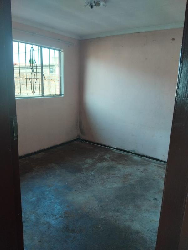 2 Bedroom Property for Sale in Vosloorus Gauteng