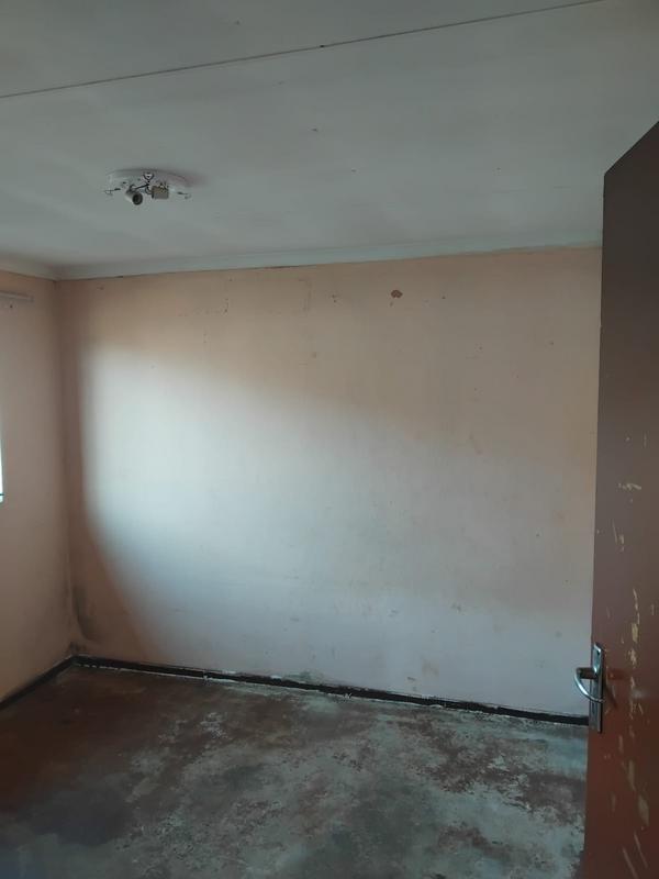 2 Bedroom Property for Sale in Vosloorus Gauteng
