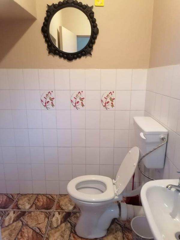 2 Bedroom Property for Sale in Lindhaven Gauteng