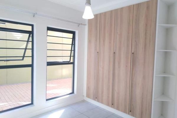 To Let 3 Bedroom Property for Rent in Waterfall Gauteng