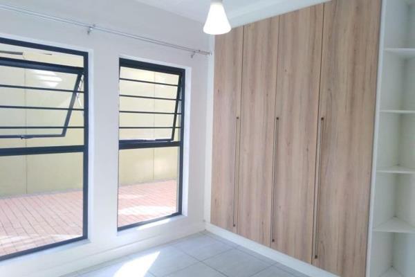 To Let 3 Bedroom Property for Rent in Waterfall Gauteng