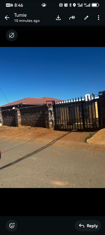 2 Bedroom Property for Sale in Zonkezizwe Gauteng