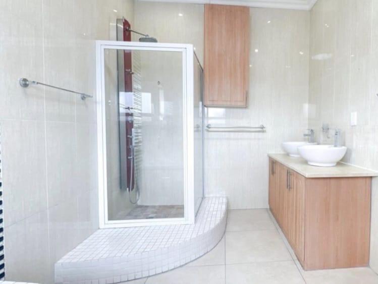 4 Bedroom Property for Sale in Midstream Estate Gauteng