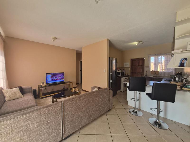2 Bedroom Property for Sale in Mooikloof Ridge Gauteng