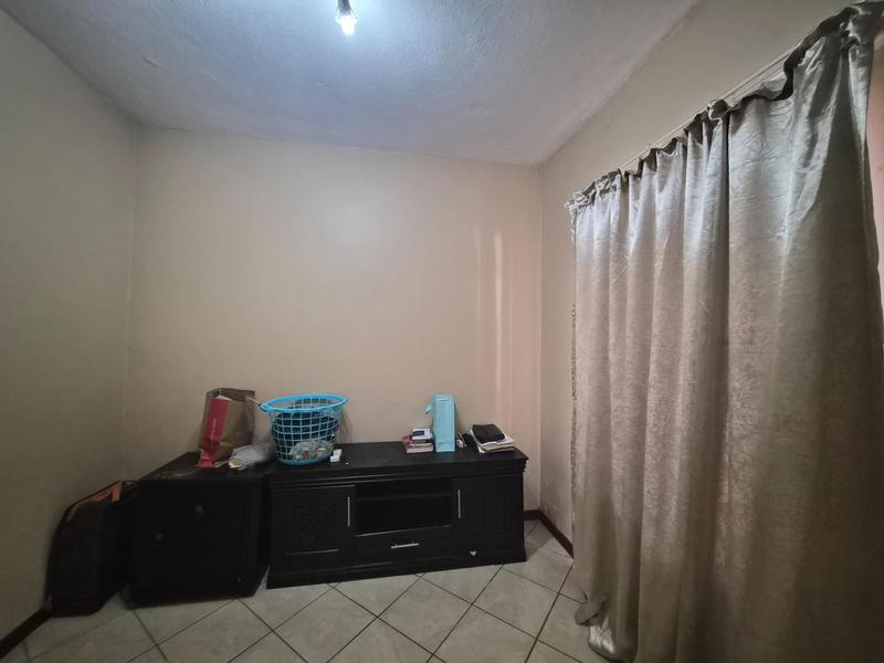 2 Bedroom Property for Sale in Mooikloof Ridge Gauteng