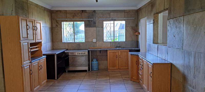 4 Bedroom Property for Sale in Van Riebeeck Park Gauteng