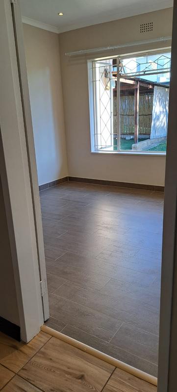 4 Bedroom Property for Sale in Van Riebeeck Park Gauteng