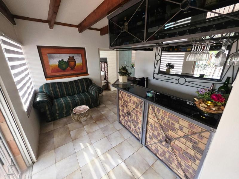 To Let 5 Bedroom Property for Rent in Rivonia Gauteng
