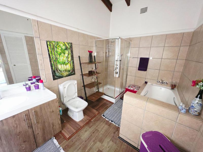 To Let 5 Bedroom Property for Rent in Rivonia Gauteng