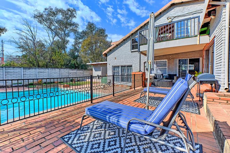 To Let 5 Bedroom Property for Rent in Rivonia Gauteng