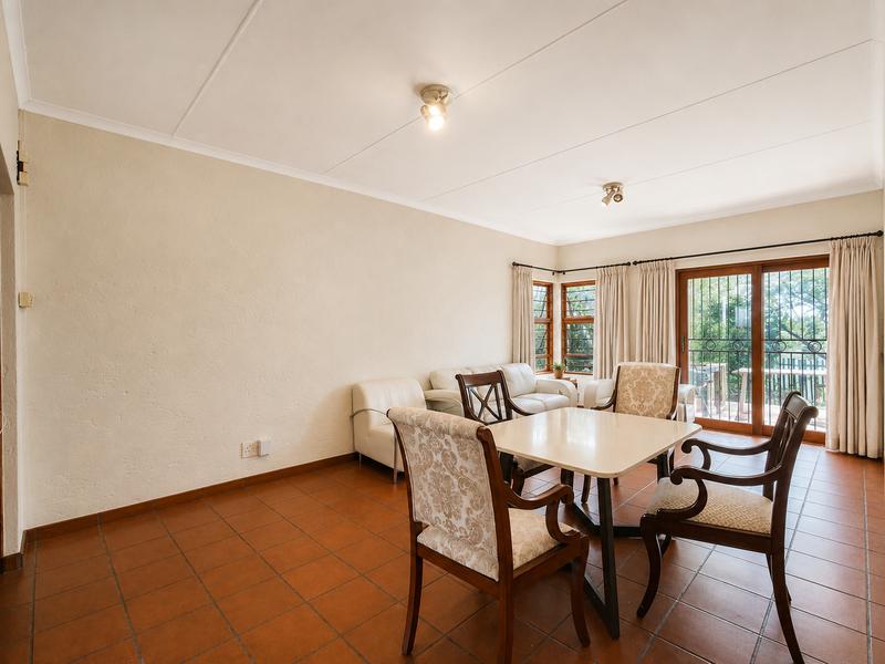To Let 2 Bedroom Property for Rent in Waterkloof A H Gauteng