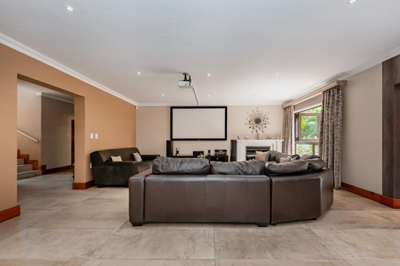 5 Bedroom Property for Sale in Meyersdal Gauteng