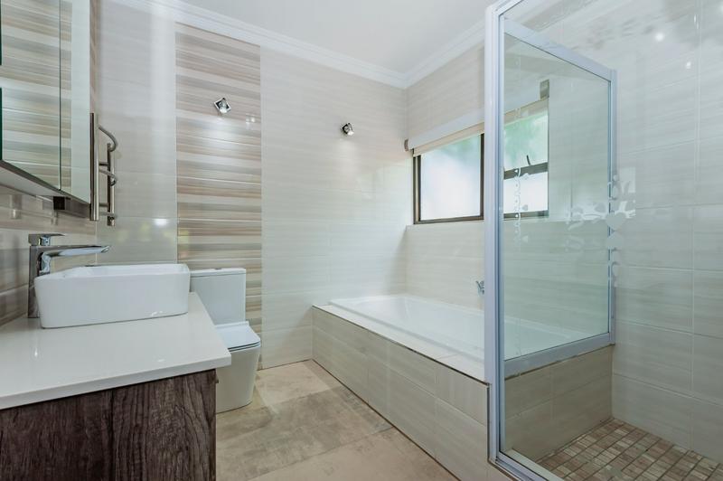 5 Bedroom Property for Sale in Meyersdal Gauteng