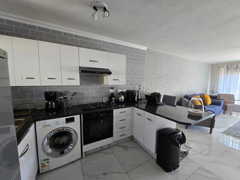 2 Bedroom Property for Sale in New Redruth Gauteng