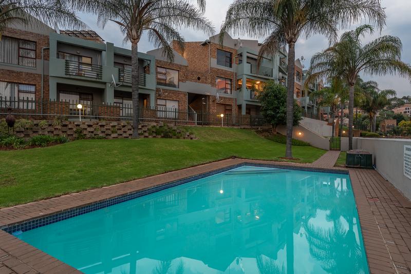 2 Bedroom Property for Sale in Bassonia Gauteng