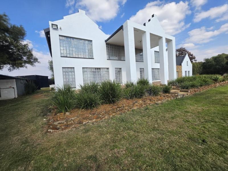 5 Bedroom Property for Sale in Walkerville Gauteng