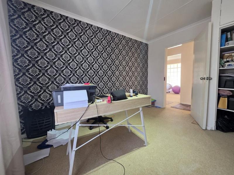 5 Bedroom Property for Sale in Walkerville Gauteng