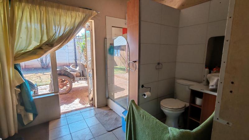 5 Bedroom Property for Sale in Lyttelton Manor Gauteng