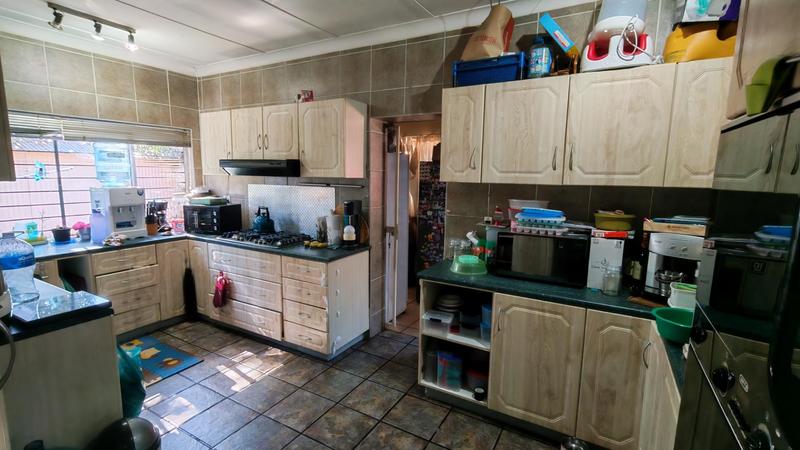 5 Bedroom Property for Sale in Lyttelton Manor Gauteng