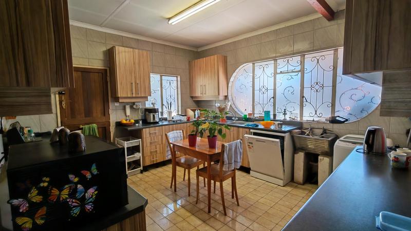 5 Bedroom Property for Sale in Lyttelton Manor Gauteng
