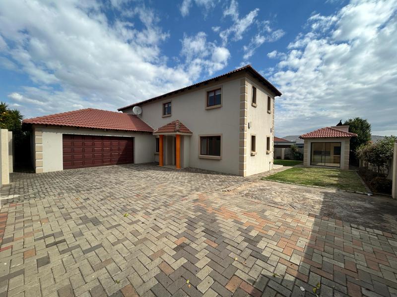 To Let 5 Bedroom Property for Rent in The Reeds Gauteng