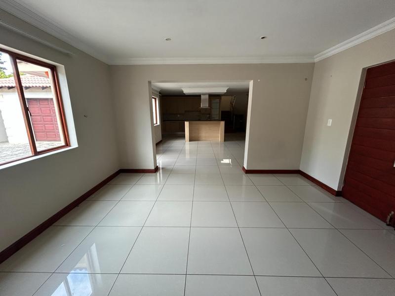 To Let 5 Bedroom Property for Rent in The Reeds Gauteng