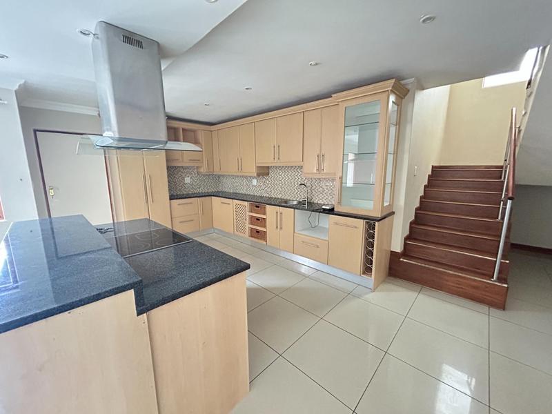 To Let 5 Bedroom Property for Rent in The Reeds Gauteng