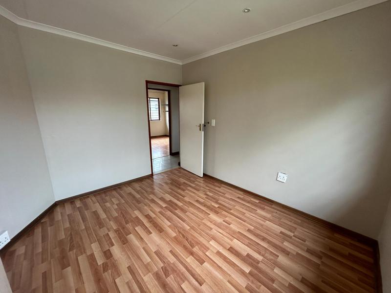 To Let 5 Bedroom Property for Rent in The Reeds Gauteng