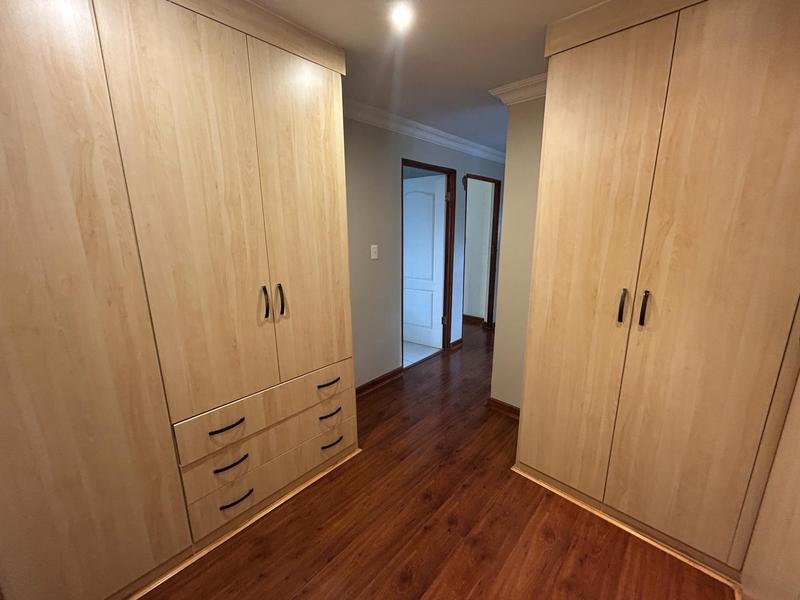 To Let 5 Bedroom Property for Rent in The Reeds Gauteng