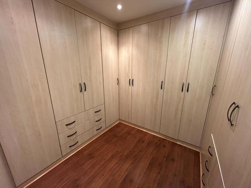 To Let 5 Bedroom Property for Rent in The Reeds Gauteng