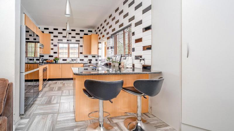 3 Bedroom Property for Sale in Sharonlea Gauteng