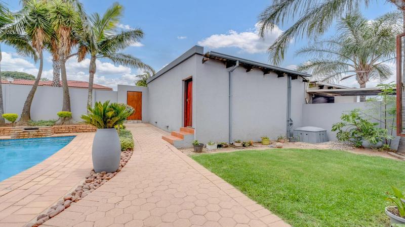 3 Bedroom Property for Sale in Sharonlea Gauteng