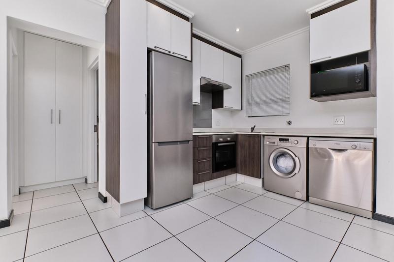 To Let 1 Bedroom Property for Rent in Lonehill Gauteng