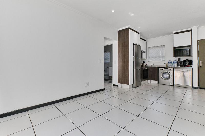 To Let 1 Bedroom Property for Rent in Lonehill Gauteng