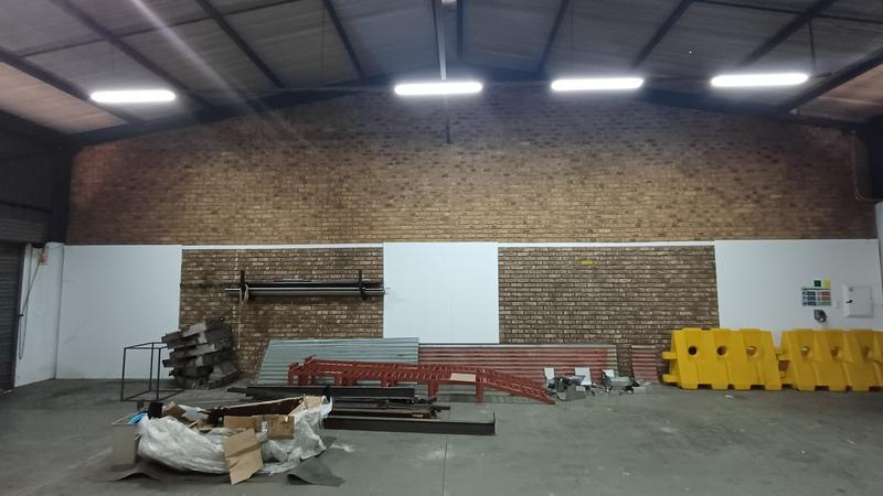 To Let Commercial Property for Rent in Hennopspark Gauteng