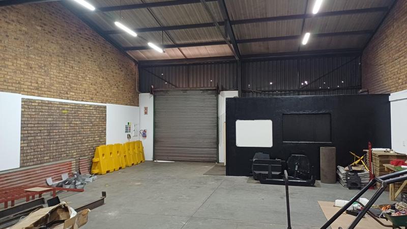 To Let Commercial Property for Rent in Hennopspark Gauteng