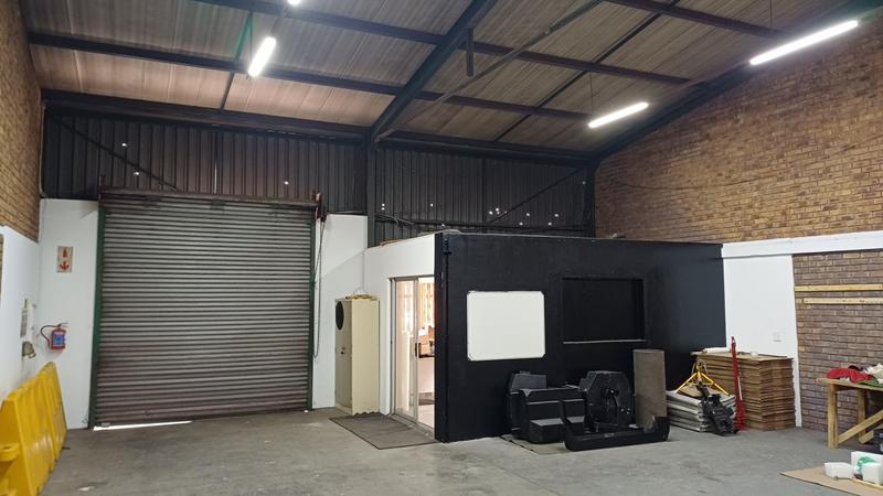 To Let Commercial Property for Rent in Hennopspark Gauteng