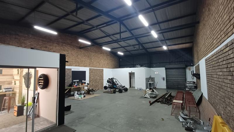 To Let Commercial Property for Rent in Hennopspark Gauteng