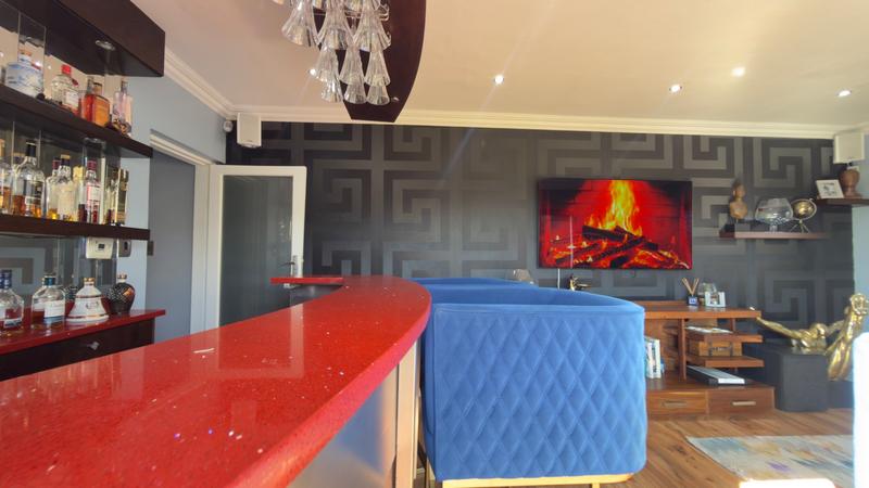 6 Bedroom Property for Sale in Aquavista Mountain Estate Gauteng