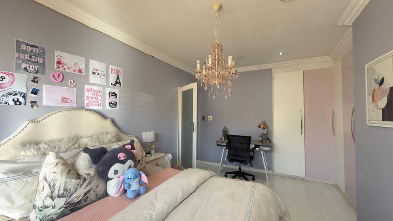 6 Bedroom Property for Sale in Aquavista Mountain Estate Gauteng