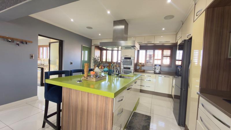 6 Bedroom Property for Sale in Aquavista Mountain Estate Gauteng
