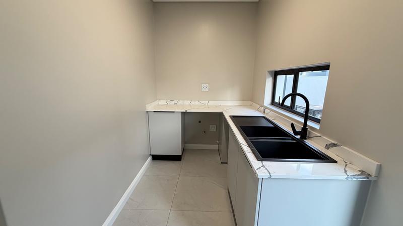 4 Bedroom Property for Sale in Fountainbrook Estate Gauteng