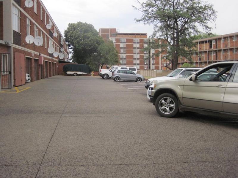 3 Bedroom Property for Sale in Kwaggasrand Gauteng