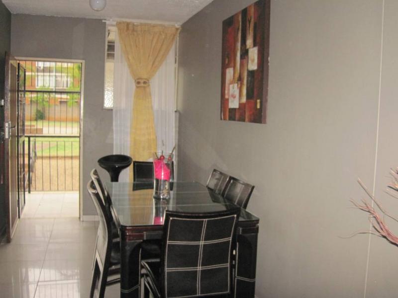 3 Bedroom Property for Sale in Kwaggasrand Gauteng