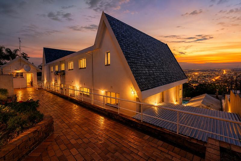 4 Bedroom Property for Sale in Villieria Gauteng